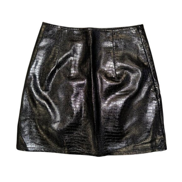 Zara Black Faux Leather Croc Embossed Mini Skirt Size Small - Picture 2 of 4